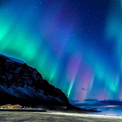 YasminGarc53149's profile picture. Laburante libertaria Pro-capitalista. Amante de los perros, no sé que más decir.