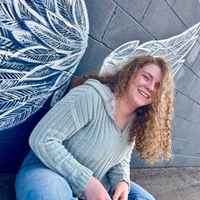 i_am_writing_'s profile picture. ✞ | professional daydreamer | I enjoy snacks  | I'm in a love/hate relationship with writing | WIP: The Scars We Bear