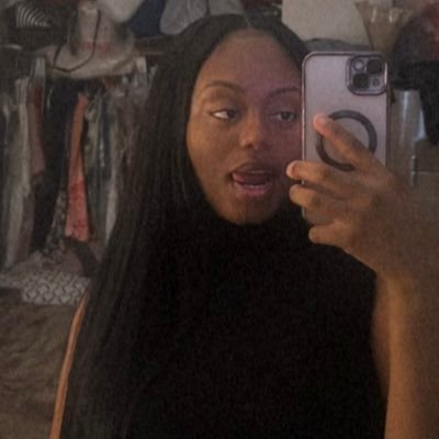 slimxxgirl's profile picture. life is good 🍀