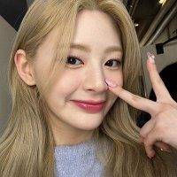 Ɗιαηα (@maybediny) 's Twitter Profile