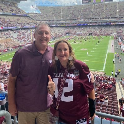 Empty Nester 💕 Health Coach🎉Texas Aggie👍🏻 Big Dreamer 💫 Getting better with age!