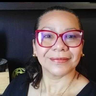 🏢 Comunicadora social
Organizadora de eventos
Curiosa de casi todo