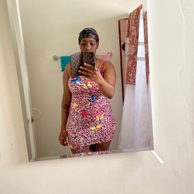 shaw10072's profile picture. I’m sexy I’m single