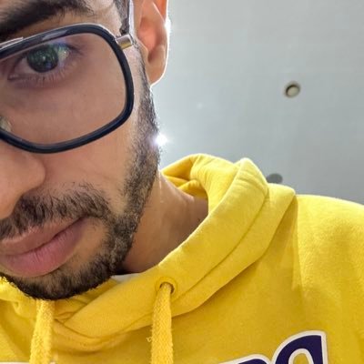 shk4550's profile picture. "𝘞𝘦'𝘳𝘦 𝘱𝘪𝘳𝘢𝘵𝘦𝘴! 𝘞𝘦 𝘥𝘰𝘯'𝘵 𝘱𝘭𝘢𝘺 𝘣𝘺 𝘵𝘩𝘦 𝘳𝘶𝘭𝘦𝘴!" Ɗ