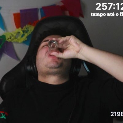 apenas uma página pra postar algumas coisas do @omeiaum, clipe, foto, print, coisas.
Sugestões na DM