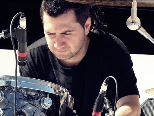 josueleiton's profile picture. Productor Musical https://t.co/0KNHuLbgpa
Baterista @cuyomanes