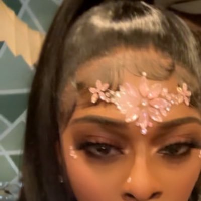 MarcelesWarren's profile picture.