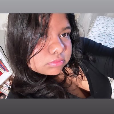 ellepast's profile picture. 
