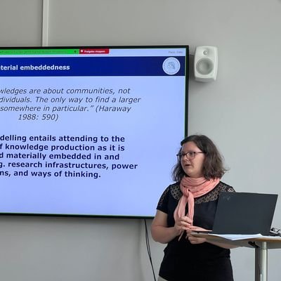 Here: Anthropologist, mostly. Interested in STS, environmental anthropology, simulation modelling @AnjaKlein@mastodon.online
anjaklein@bsky.social