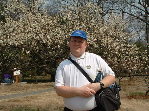 Limousine driver, fan of the Red Sox, hockey, Aussie rules football & LPGA golf