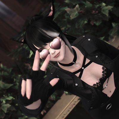 ✨Frog/Alex ✨28 ✨(she/they) ✨ multi-fandom✨ GBF ✨ FFXIV ✨Celestia Bell @ Adamantoise ✨ I stream https://t.co/VQau1JLoJK ✨