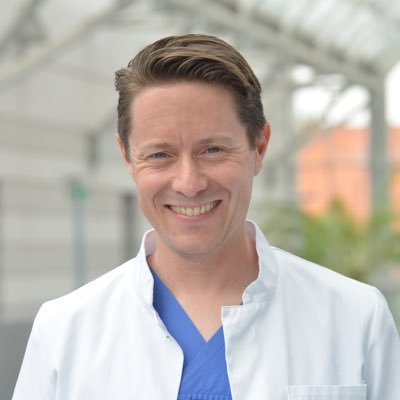 Nephrology & Critical Care @ St. Joseph, Berlin. Vorher mal NEF, ITH und ECMObil. @Charité Autor von https://t.co/n8noUqQqSB Tweets are my own.