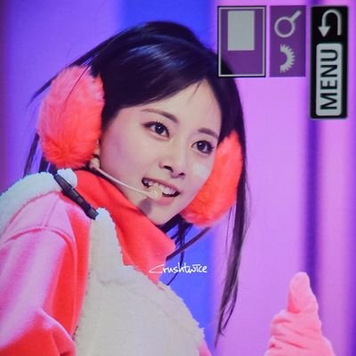 chduyen11's profile picture. 