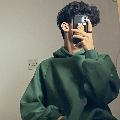 raju13300492675's profile picture. Music lover, foodie, and adventurer ⛰️