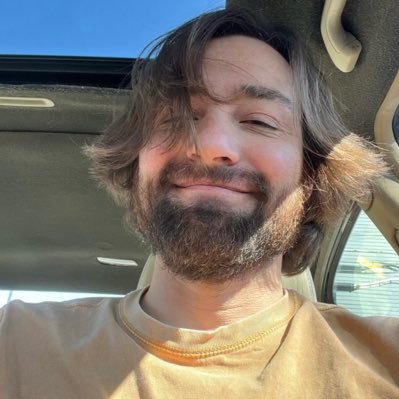 bryan989121's profile picture. 