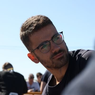JuanAngelPi's profile picture. Hola soy Juanpi. Soy un graduado en economía y estudiante de estadística para la ciencia de datos. Soy un friki de los deportes y del sports analytics.