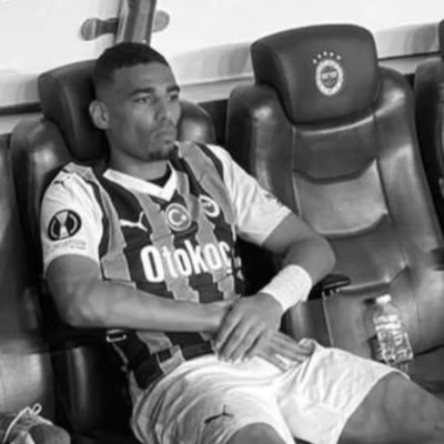 technflex's profile picture. 🧖🏼‍♂️