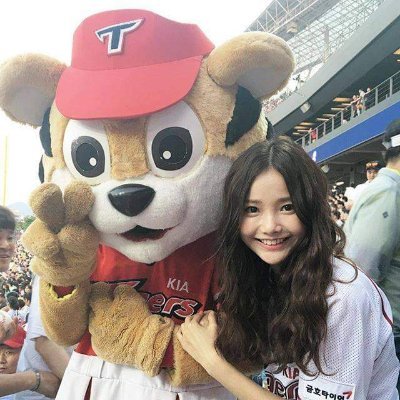 rieftz's profile picture. 