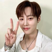 ☁️말랑이☁️ (@woon__cloud322) 's Twitter Profile