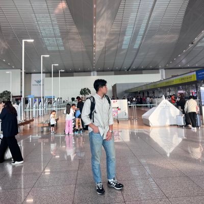 kobe87618's profile picture. 