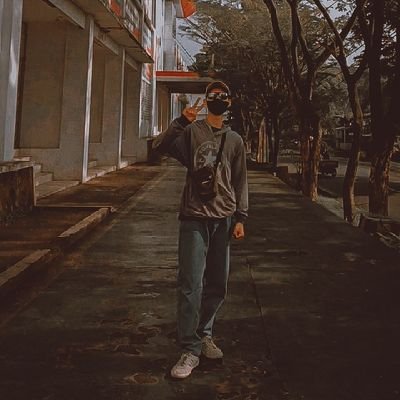 Arifmustfa12's profile picture. Gliyak-gliyak tumindak, sareh pakoleh.

Fokus Melangkah, Jangan Menyarah. .