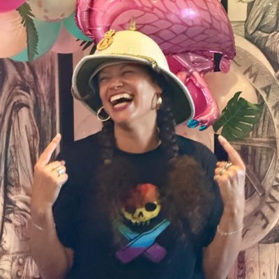 UshaPitts's profile picture. American diplomat - 26 years representing the many faces of US. Now serving in Haiti. 🇺🇸 🇭🇹