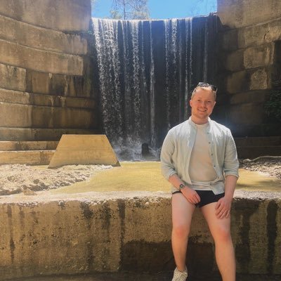 cjcleary_'s profile picture. 25 | He/Him