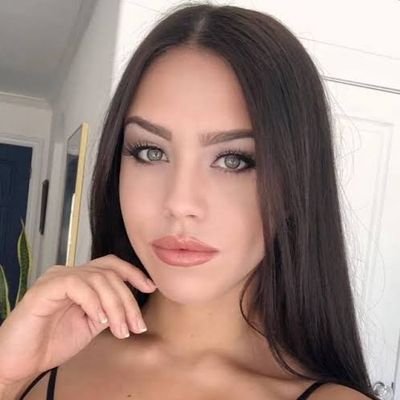 single am looking for serious relationship if you are married don't message me please 🙏✝️