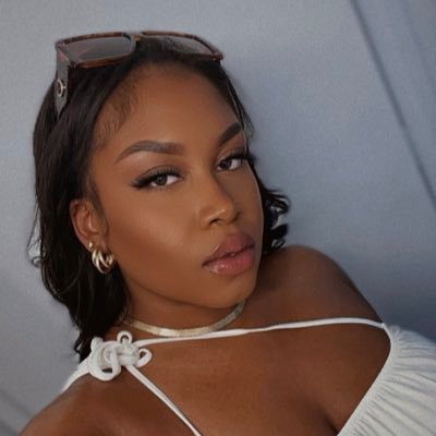 AgelessAmbiti0n's profile picture. 🇹🇹