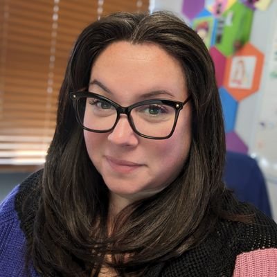 Assistant Principal.👩🏻🏫Book Nerd.📚Dog Mom.🐶Lover of Words.💜