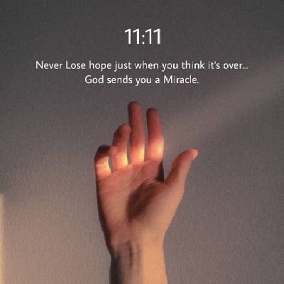 michael_joab's profile picture. 𝐓𝐡𝐞𝐫𝐞 𝐢𝐬 𝐧𝐨 𝐛𝐞𝐭𝐭𝐞𝐫 𝐦𝐚𝐤𝐞𝐮𝐩 𝐭𝐡𝐚𝐧 𝐬𝐞𝐥𝐟 𝐜𝐨𝐧𝐟𝐢𝐝𝐞𝐧𝐜𝐞