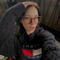 ** (@luniivl) Twitter profile photo