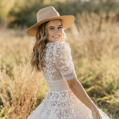 Avaklowrey's profile picture. 