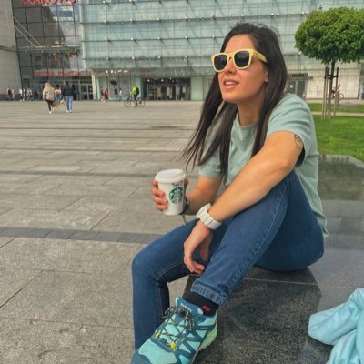 jgt_7's profile picture. Solo entiende mi locura quien comparte mi pasion, ni se explica ni se entiende, solo se vive y se siente REAL OVIEDO  #GrisúFemenino ⚽️