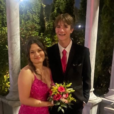 freakyd0minick's profile picture. 