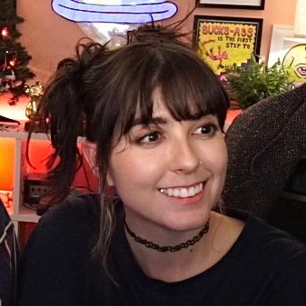 @Twitch Streamer | video editor | (She/Her) Business Inquiries: SqueebiaTV@gmail.com