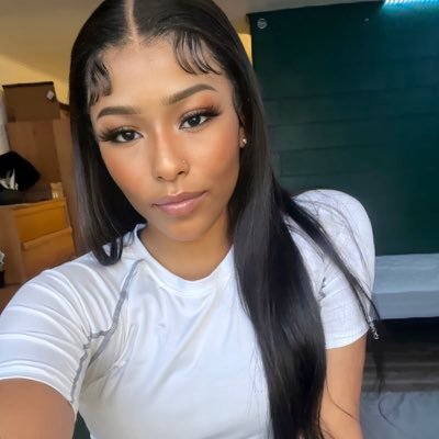 elasia22's profile picture. 5'10 combo guard ig@layystill @swcc_wbbtx🏀