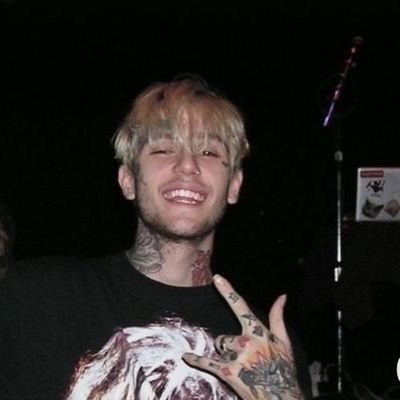 vibewithpeep's profile picture. peep | g59 | orochinho | friends | nba   ......................   📿🐈‍⬛🍸🌪🎧🕯⛓️💊🚬