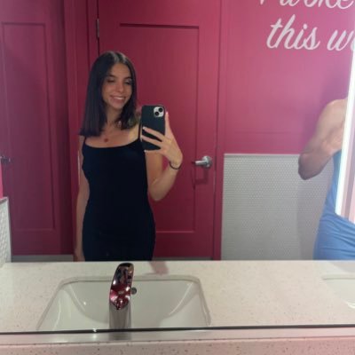 bianca_marie___'s profile picture. 