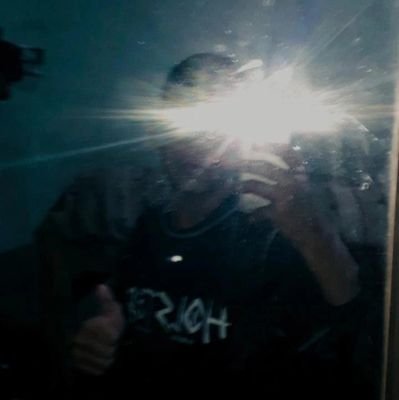 emi57699's profile picture. 