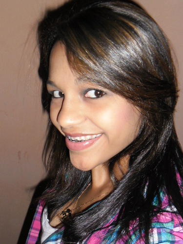 Nao é preciso mostrar beleza aos cegos, nem dizer verdade aos surdos. Basta não mentir para quem te escuta e nem decepcionar os olhos de quem te vê.