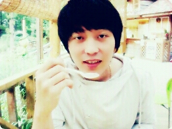 breaker8605's profile picture. a romantic realist