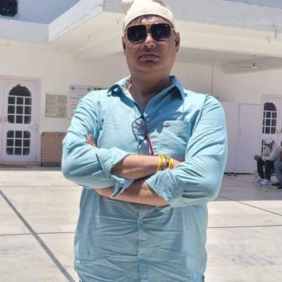 Forex Trader! Bhakt of Mahakaal! Luv Indian Army🇮🇳
Har Har Mahadev🙏🌹🙏
Owner of a NGO named 'Educate India' which provides Free computer education .