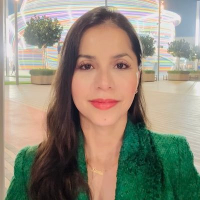 Freelance journalist / News Anchor & Political Correspondent @dw_espanol Colombian in Berlin 🇩🇪 via Paris 🇫🇷 Views are personal