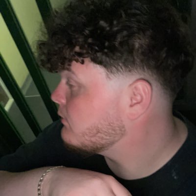 Wanj17_'s profile picture. Player for Warrior Es @England @AVFCOfficial