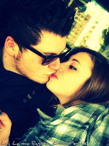 elbomber89's profile picture. Raccontare di me sarebbe difficile è troppo lungo.