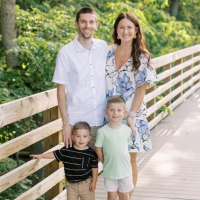 kelliwith2is's profile picture. Ind. State Alum | NICU Nurse | @adeez03