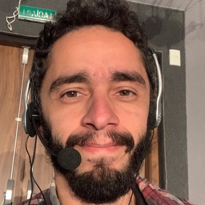 Carioca, Flamenguista, locutor, Dublador,Narrador de audiolivros, Audiodescritor e produtor fonográfico
