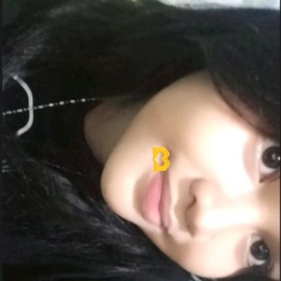 claresta9824981's profile picture. 