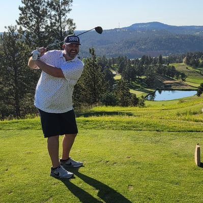 I was born in WI raised in TX & now reside in SD. I am a huge fan of the Badgers Astros & Eagles. I love being a dad & a husband. Golf is life!